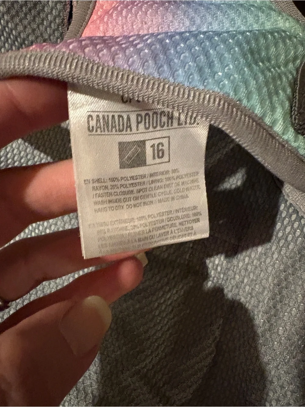 Canada Pooch Chill Seeker Pastel Rainbow Cooling Dog Vest size 16